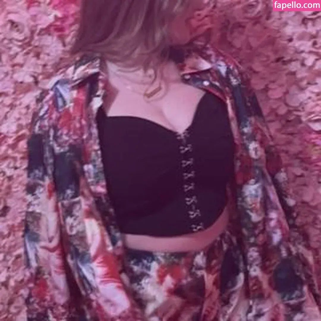 Danielle Smith Onlyfans Photo Gallery 