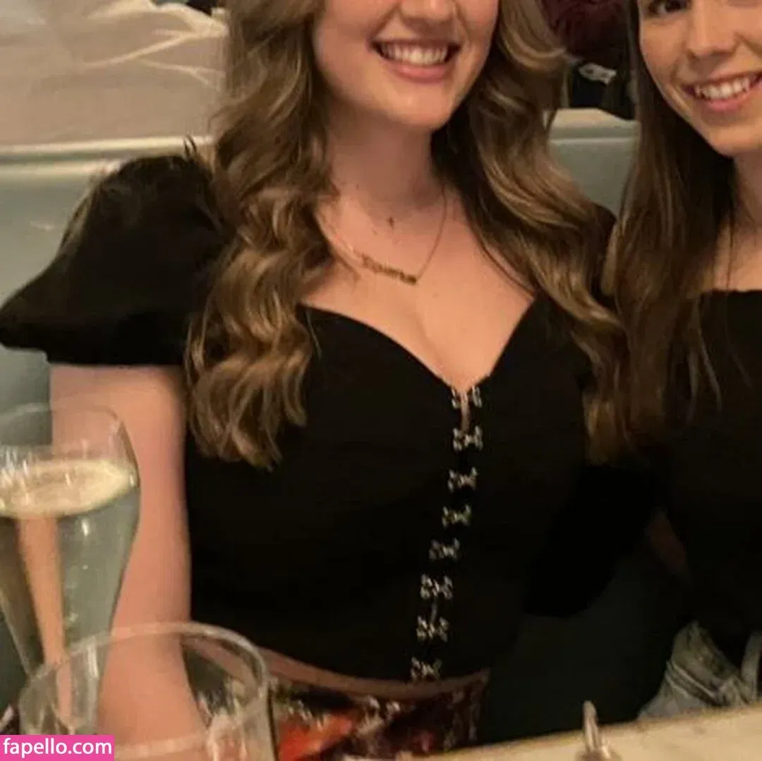 Danielle Smith Onlyfans Photo Gallery 