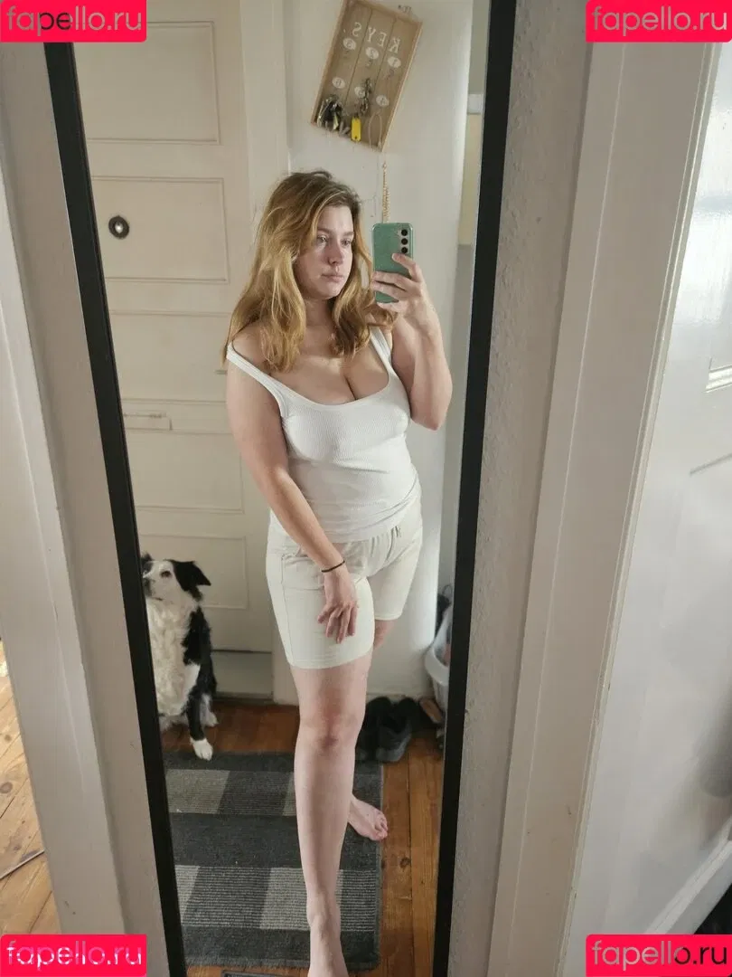 Itsschmolli Onlyfans Photo Gallery 