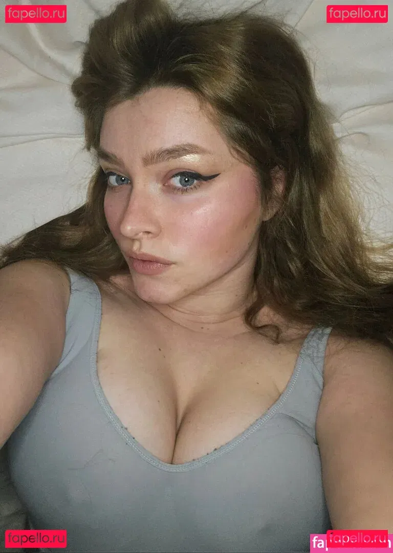 Itsschmolli Onlyfans Photo Gallery 