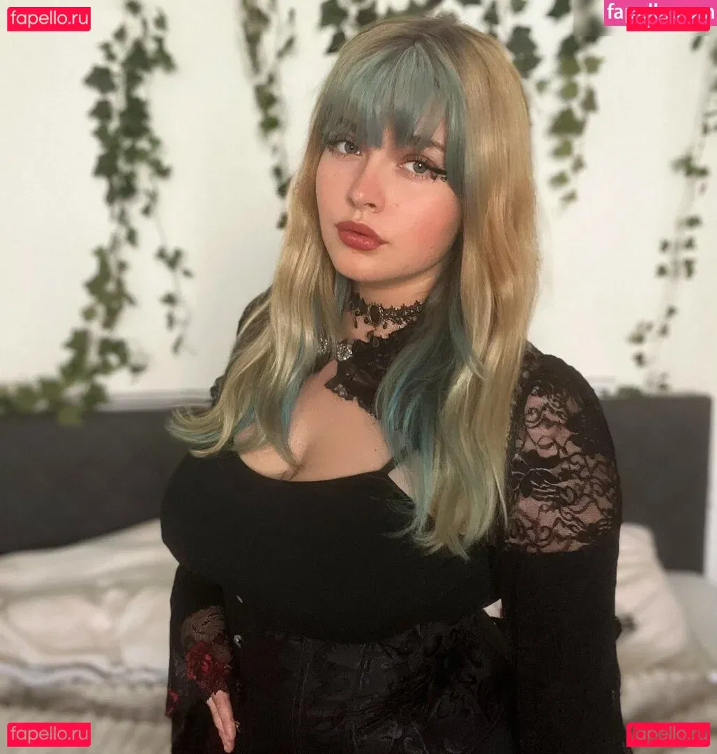 Itsschmolli Onlyfans Photo Gallery 