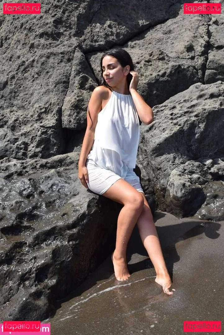 Filipa Sousa Onlyfans Photo Gallery 