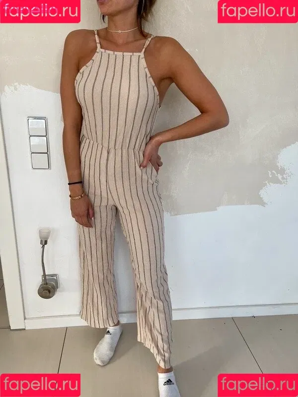 Melissa Deines Onlyfans Photo Gallery 