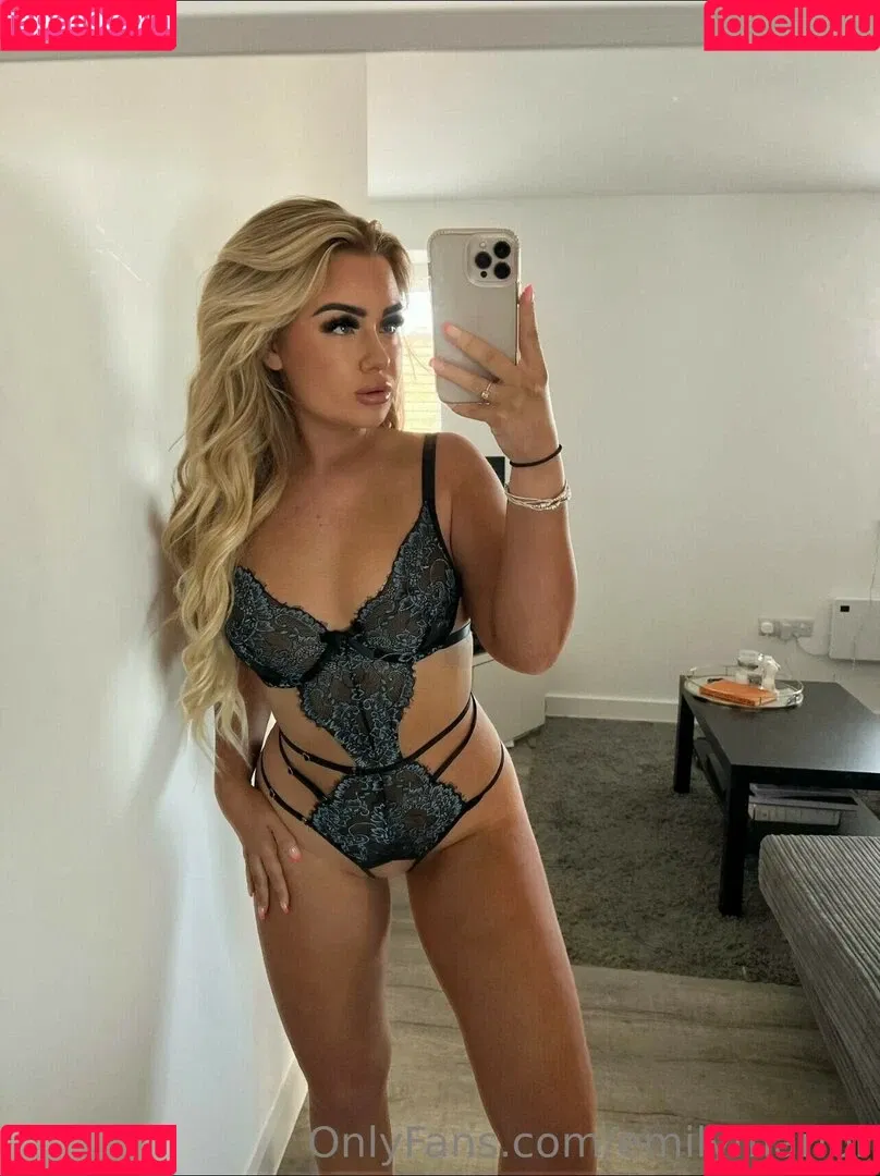 Emily Marlor Onlyfans Photo Gallery 
