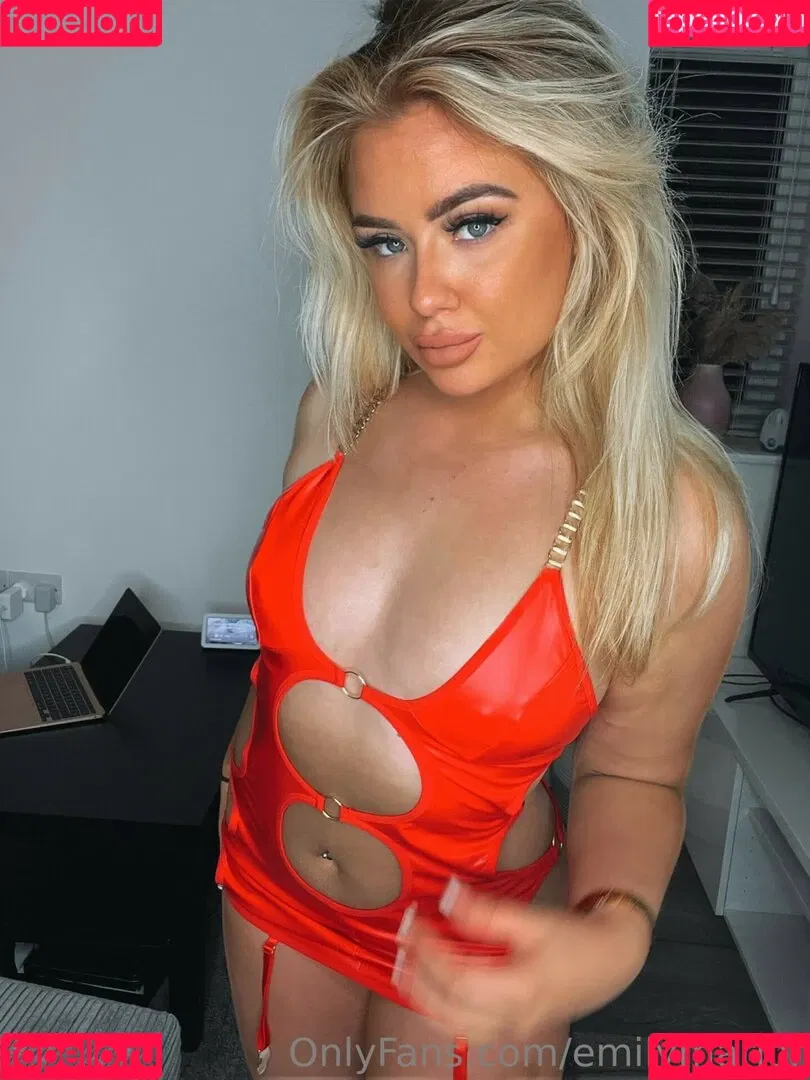 Emily Marlor Onlyfans Photo Gallery 