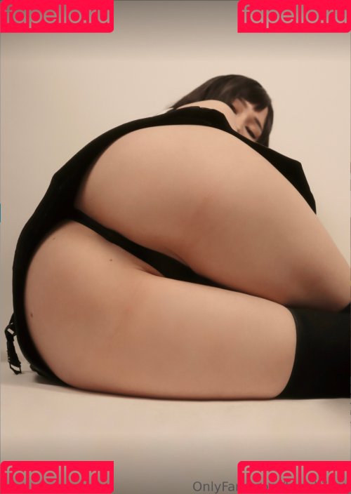 Tanukii Chan Onlyfans Photo Gallery 