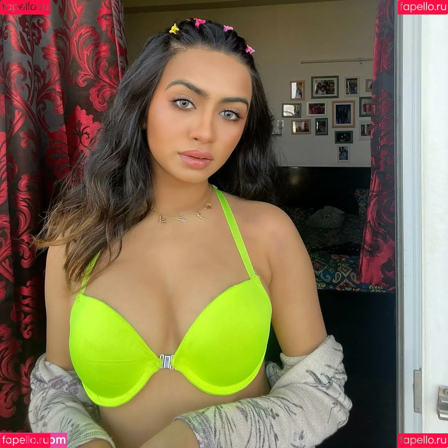 Riya Sharma Onlyfans Photo Gallery 