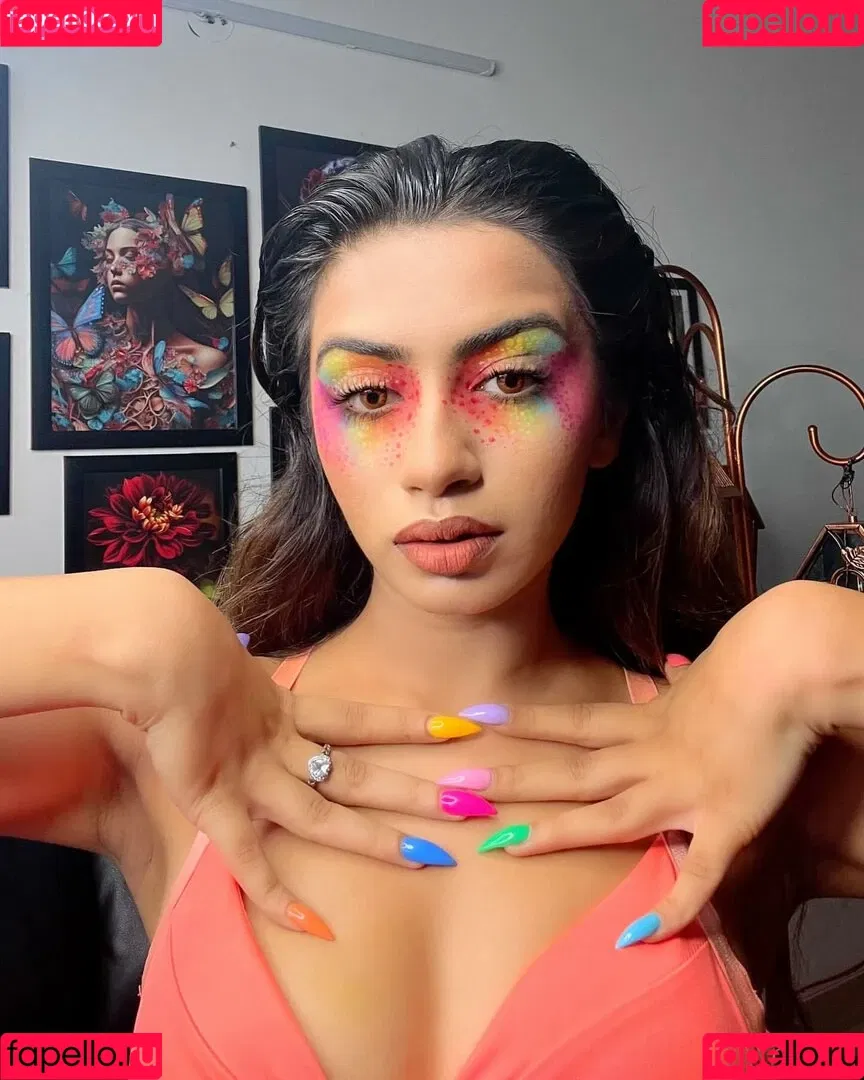 Riya Sharma Onlyfans Photo Gallery 