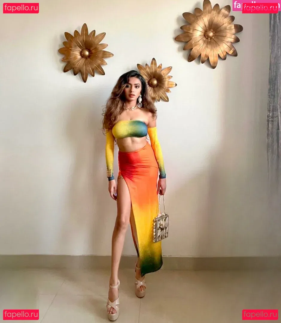 Riya Sharma Onlyfans Photo Gallery 