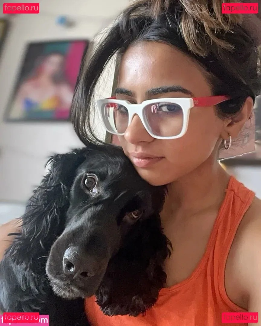 Riya Sharma Onlyfans Photo Gallery 