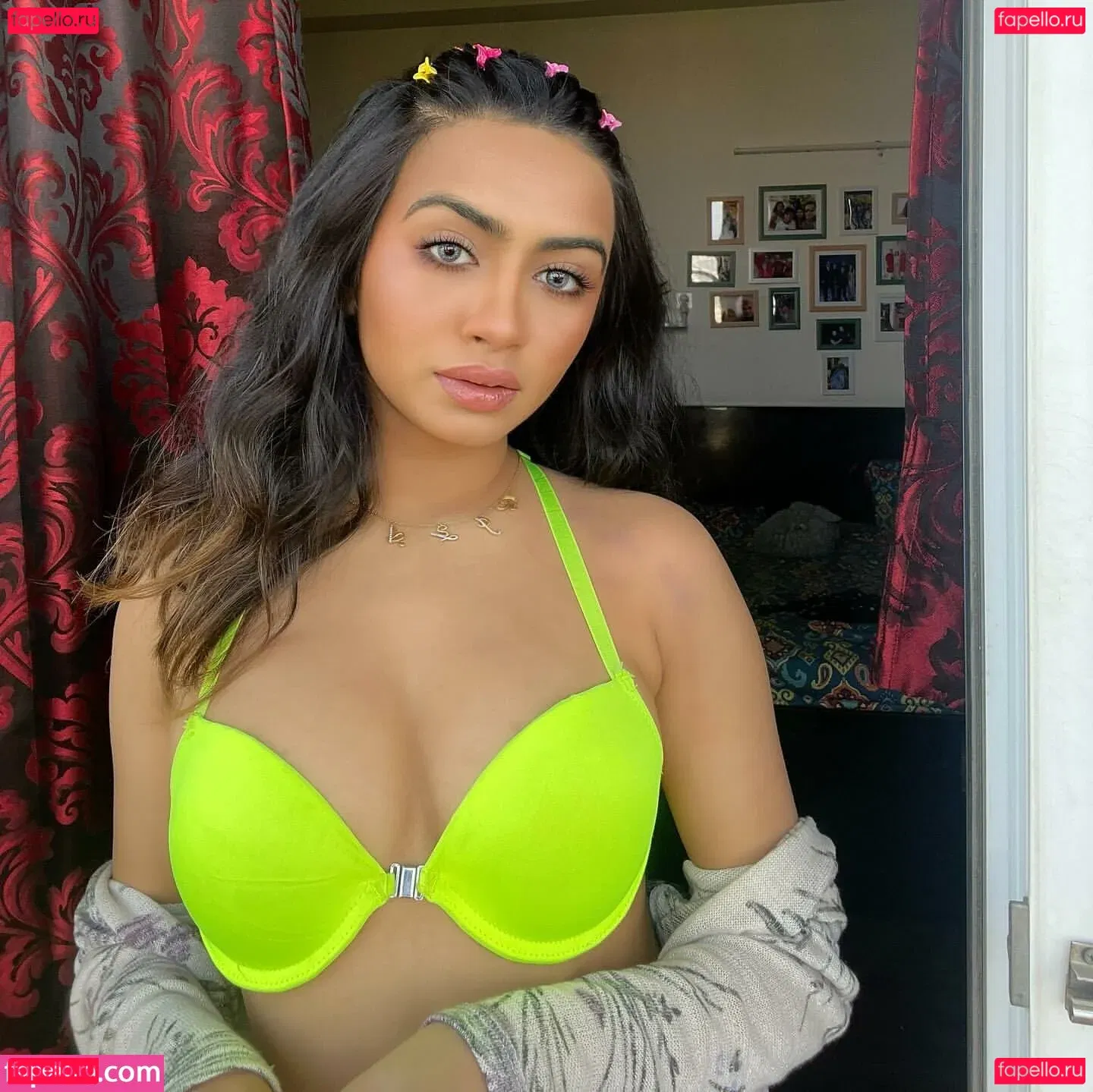 Riya Sharma Onlyfans Photo Gallery 