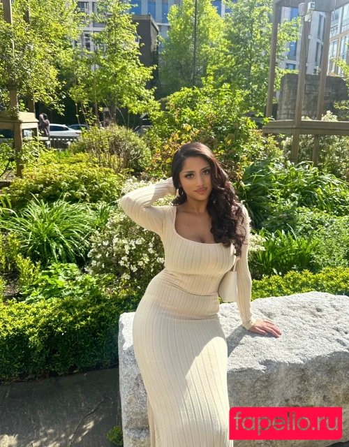 Riya Sharma Nude Onlyfans Photo 19