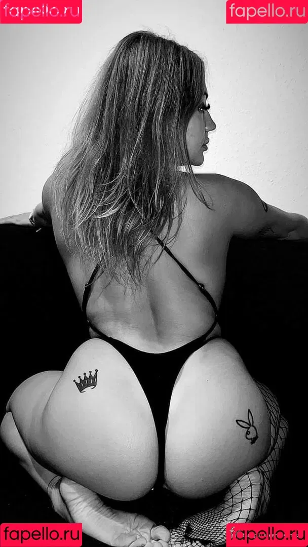 Queentesencja Onlyfans Photo Gallery 