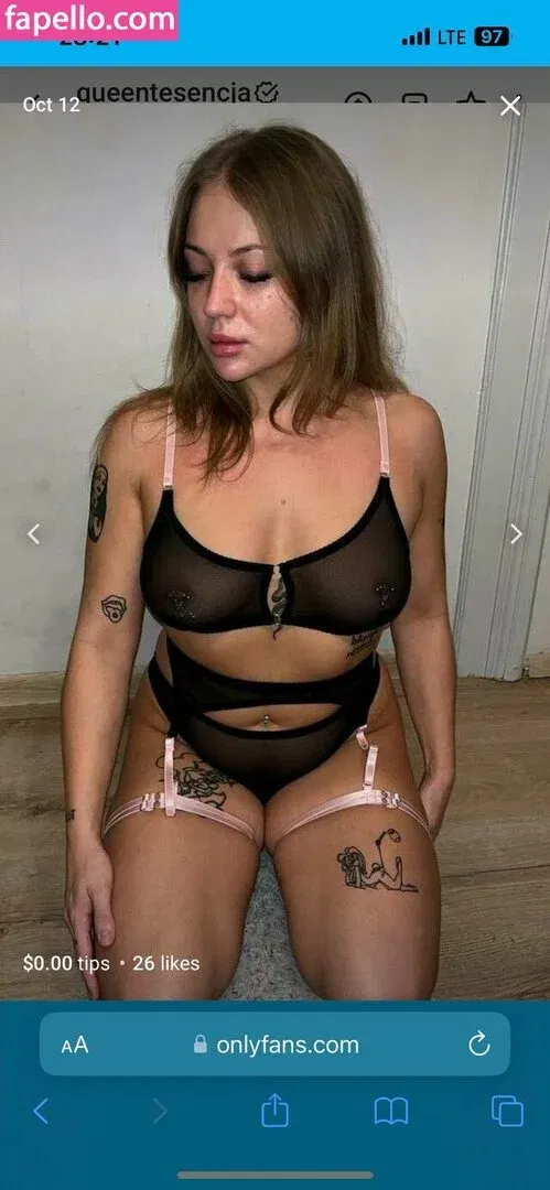 Queentesencja Onlyfans Photo Gallery 