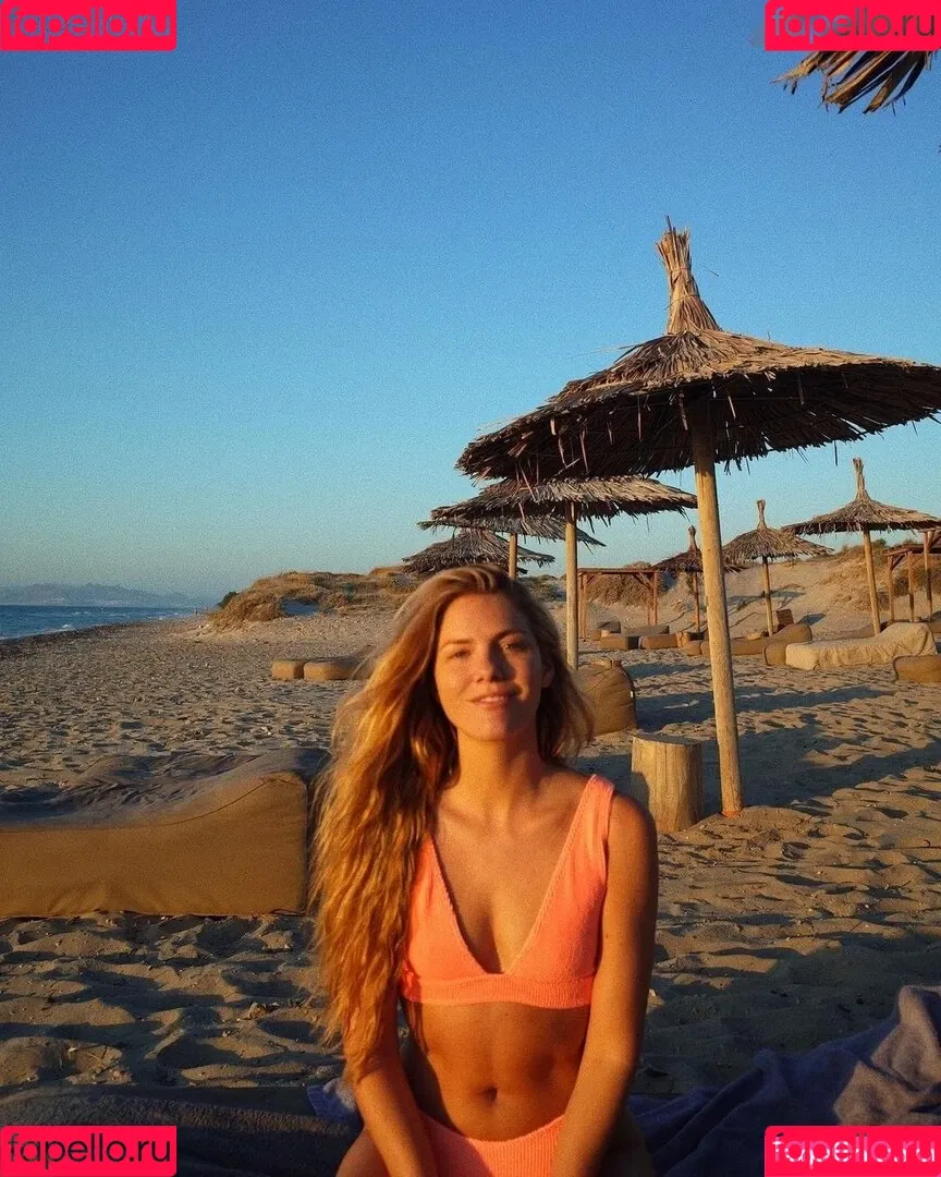 Viviane Geppert Onlyfans Photo Gallery 