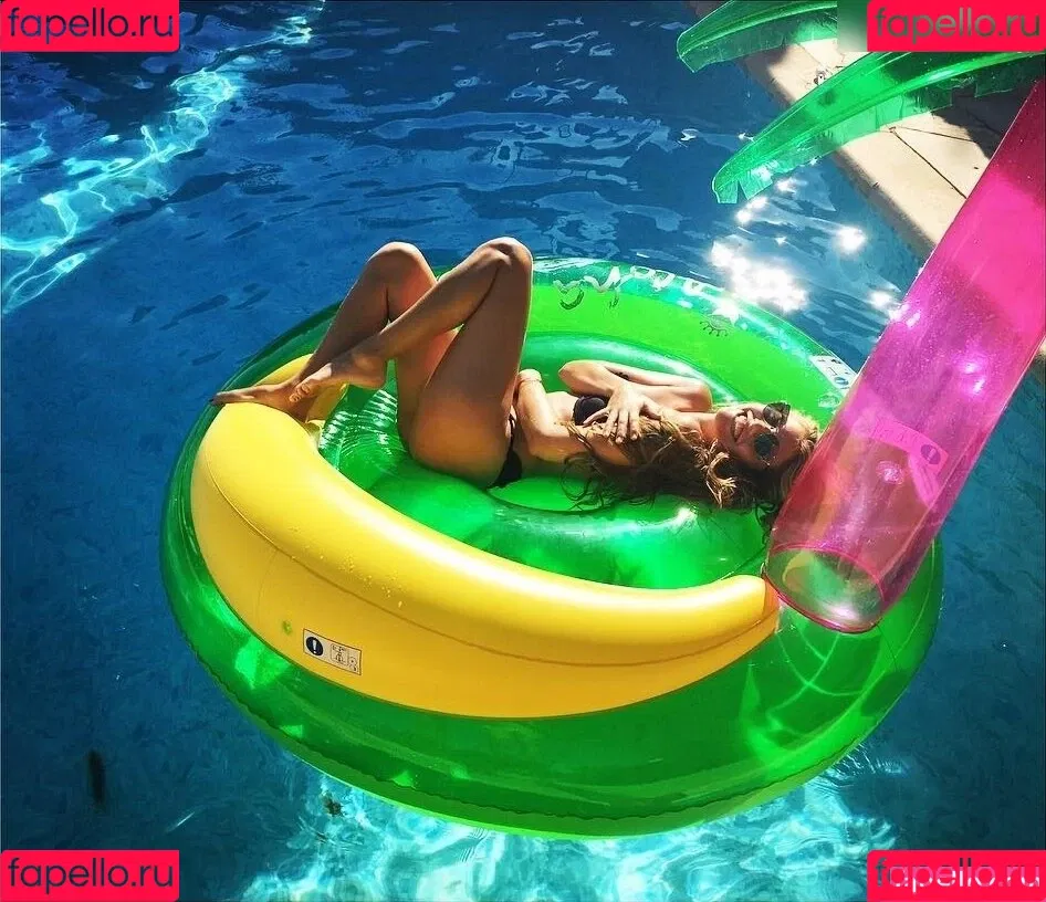 Viviane Geppert Onlyfans Photo Gallery 