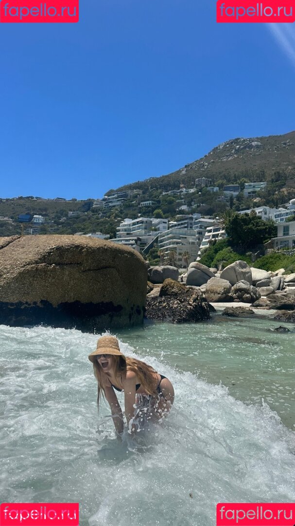 Viviane Geppert Onlyfans Photo Gallery 