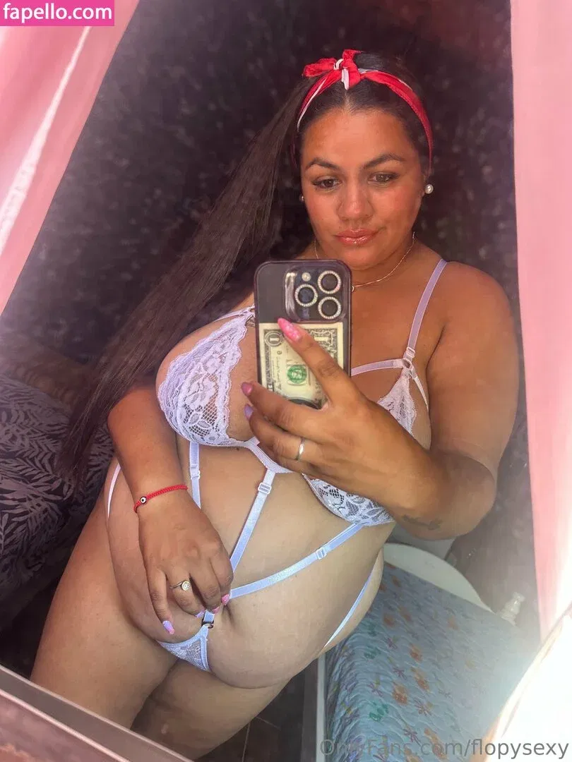 flopysexy Onlyfans Photo Gallery 