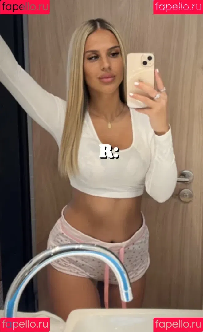 doloryva Onlyfans Photo Gallery 