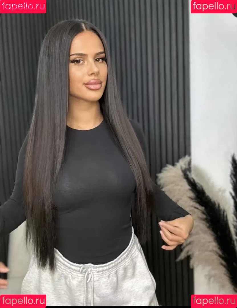 doloryva Onlyfans Photo Gallery 