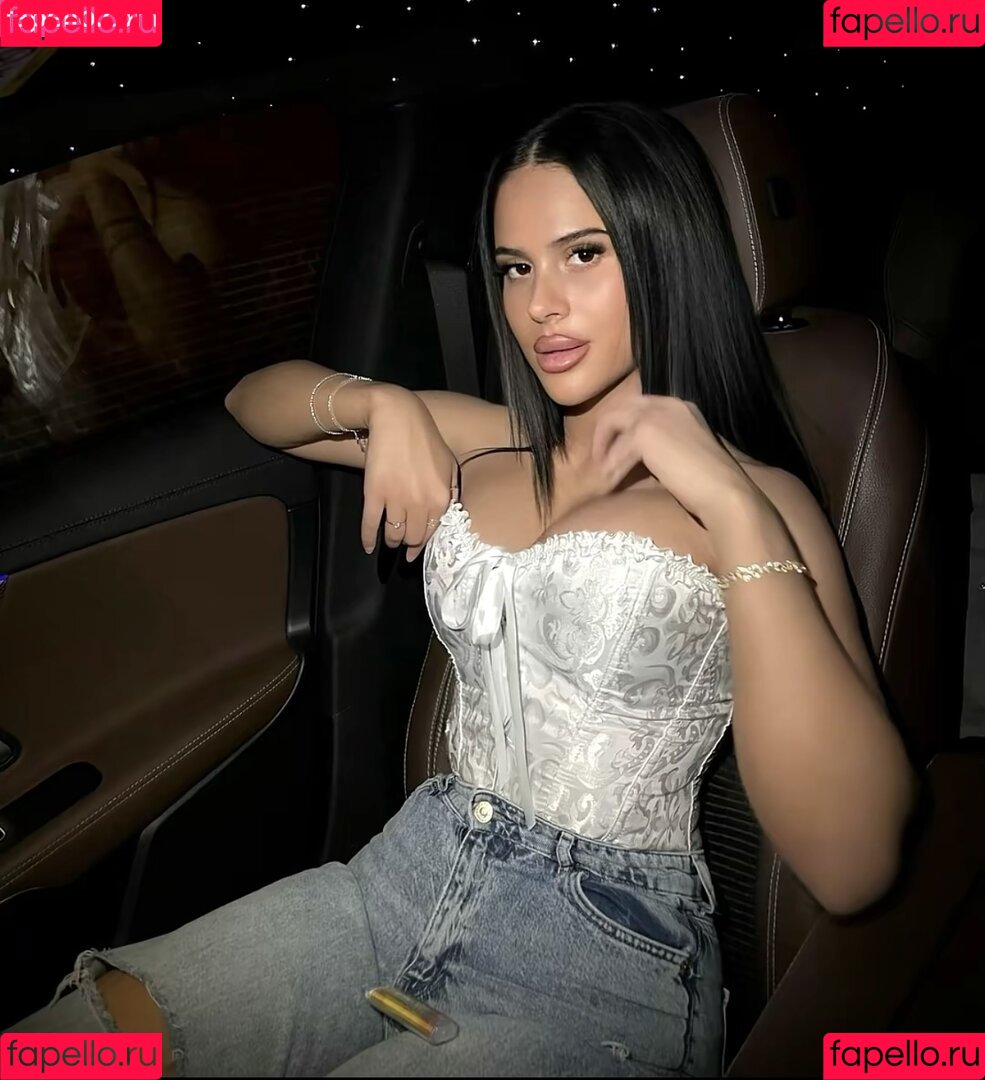 doloryva Onlyfans Photo Gallery 