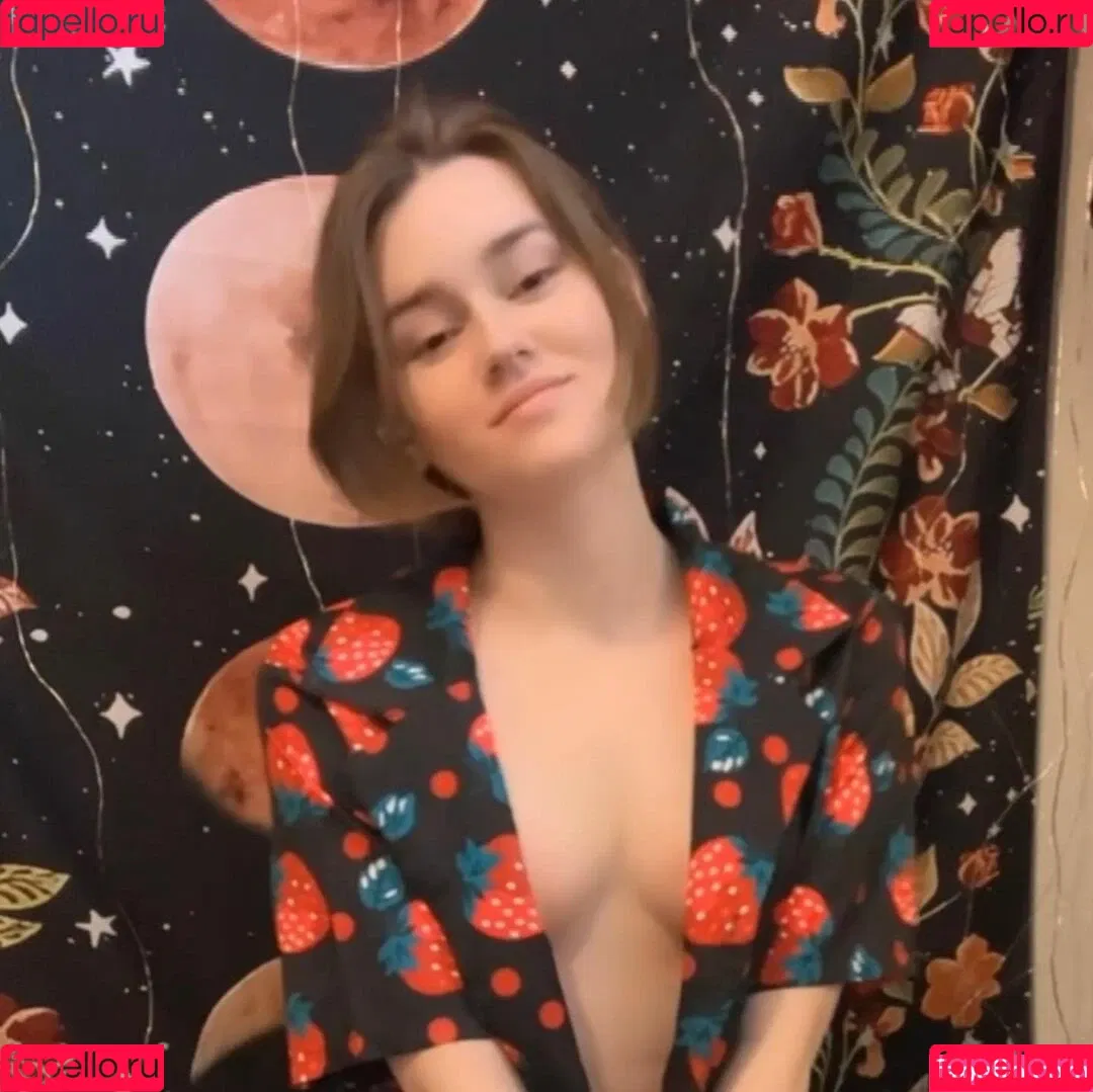 Cat Bogausch Onlyfans Photo Gallery 