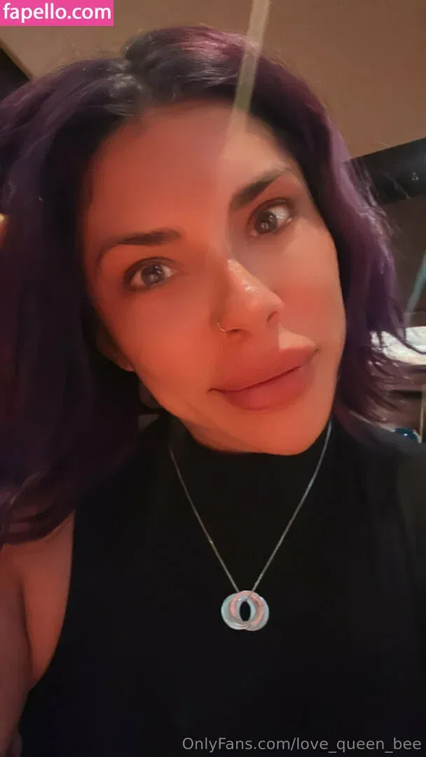 love_queen_bee Onlyfans Photo Gallery 