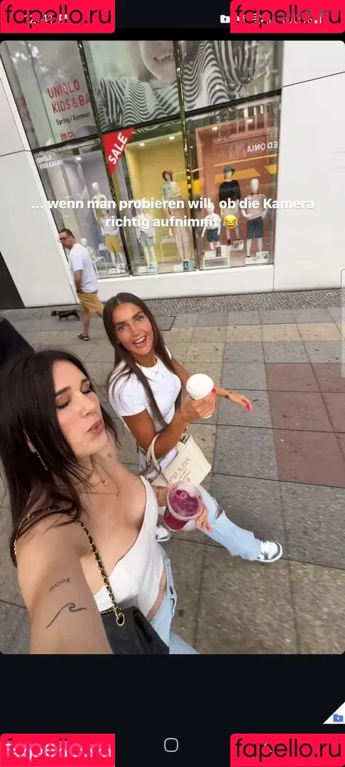 Coupleontour Onlyfans Photo Gallery 
