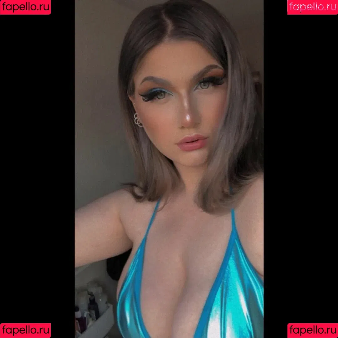 heys0phie Onlyfans Photo Gallery 
