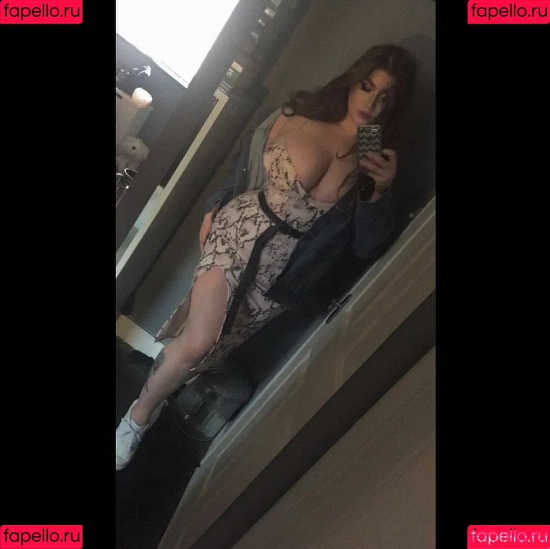 heys0phie Onlyfans Photo Gallery 