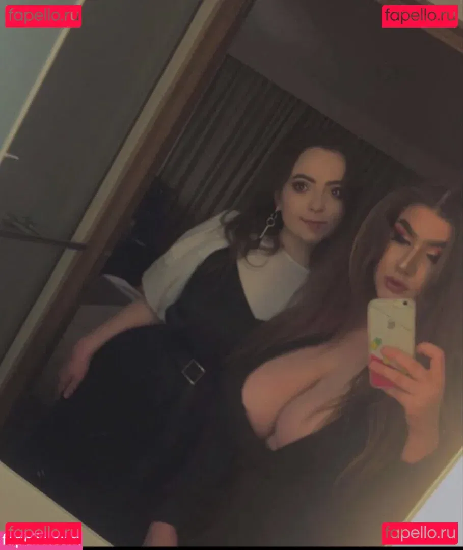 heys0phie Onlyfans Photo Gallery 