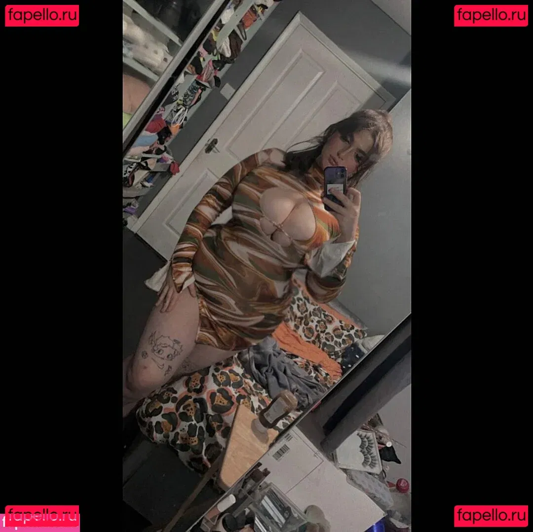 heys0phie Onlyfans Photo Gallery 