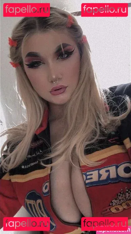 heys0phie Onlyfans Photo Gallery 