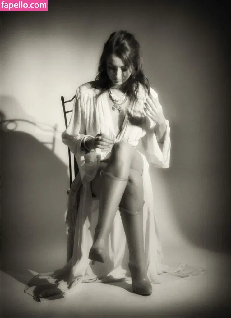 Alice Fromer Onlyfans Photo Gallery 