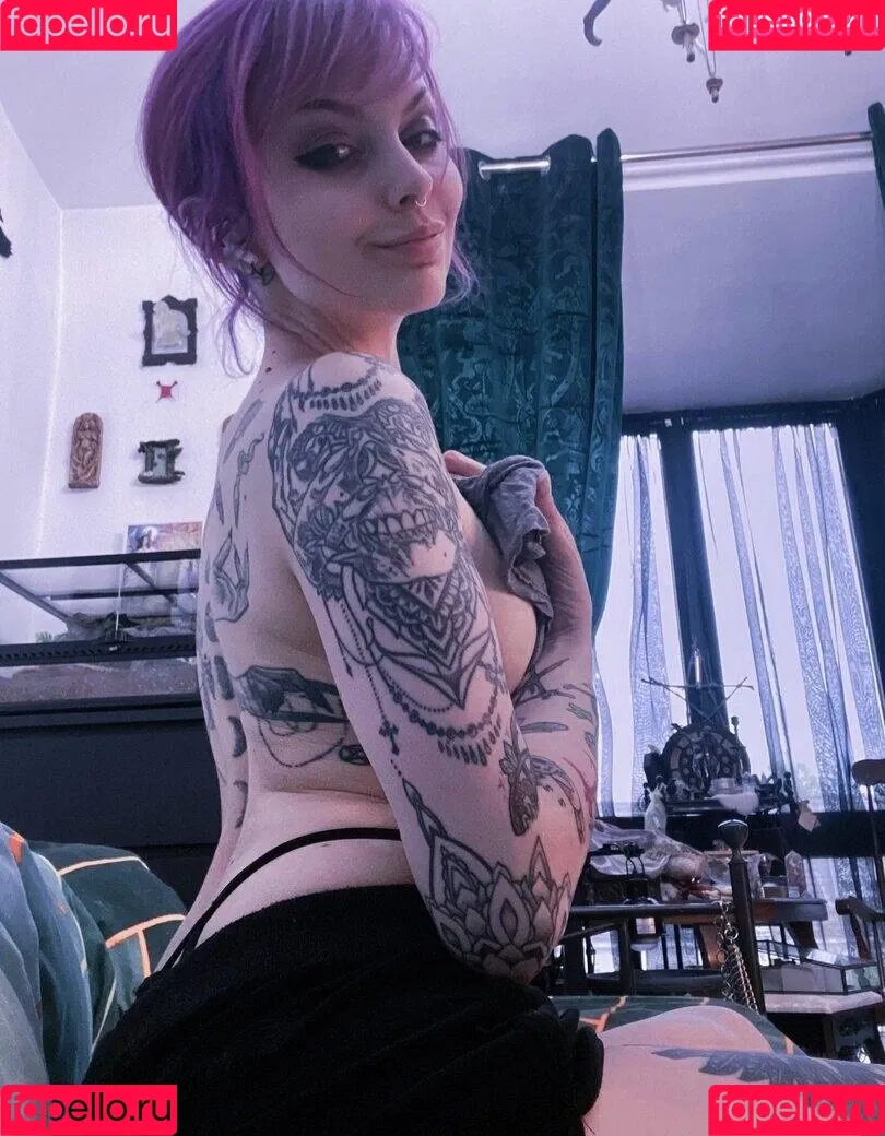 Nimue Faierie Blossom Onlyfans Photo Gallery 