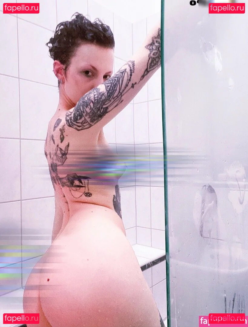 Nimue Faierie Blossom Onlyfans Photo Gallery 