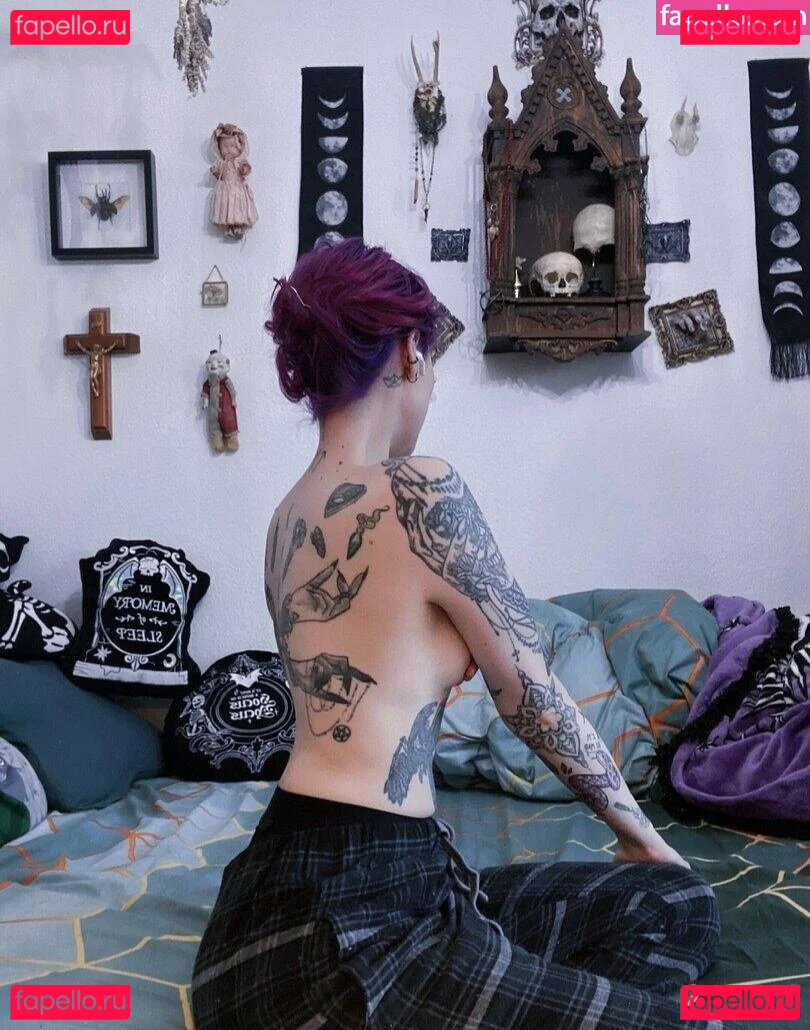 Nimue Faierie Blossom Onlyfans Photo Gallery 