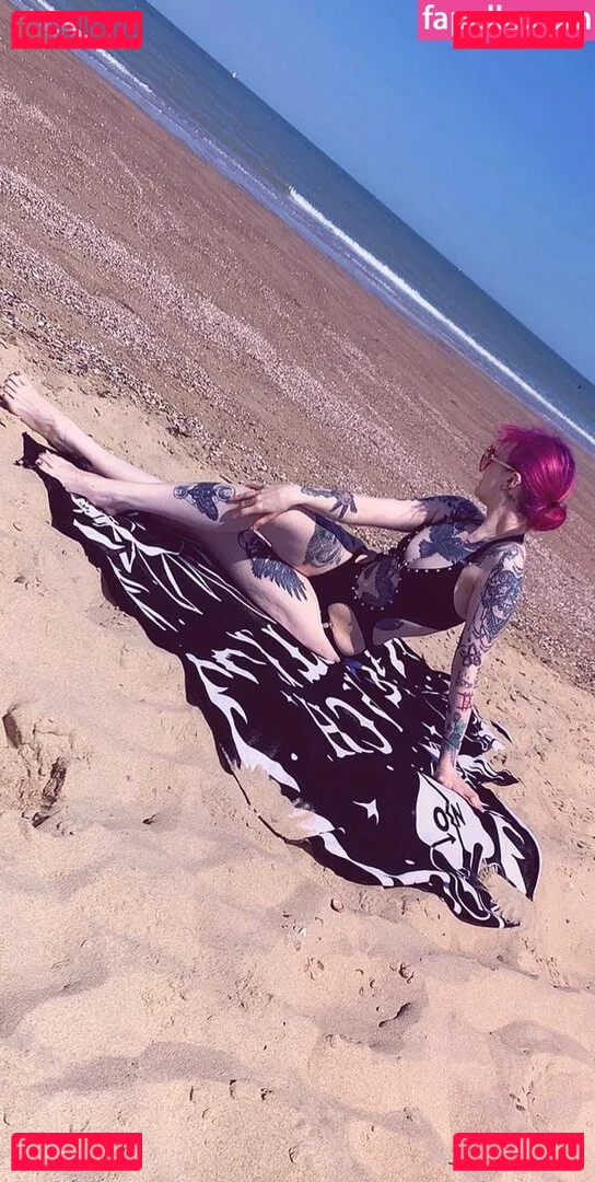 Nimue Faierie Blossom Onlyfans Photo Gallery 