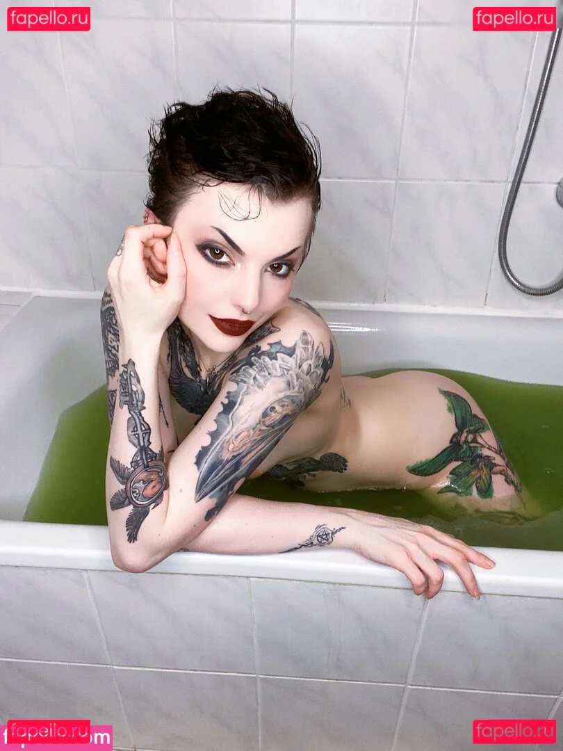 Nimue Faierie Blossom Onlyfans Photo Gallery 