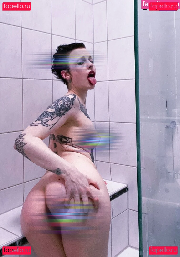 Nimue Faierie Blossom Onlyfans Photo Gallery 