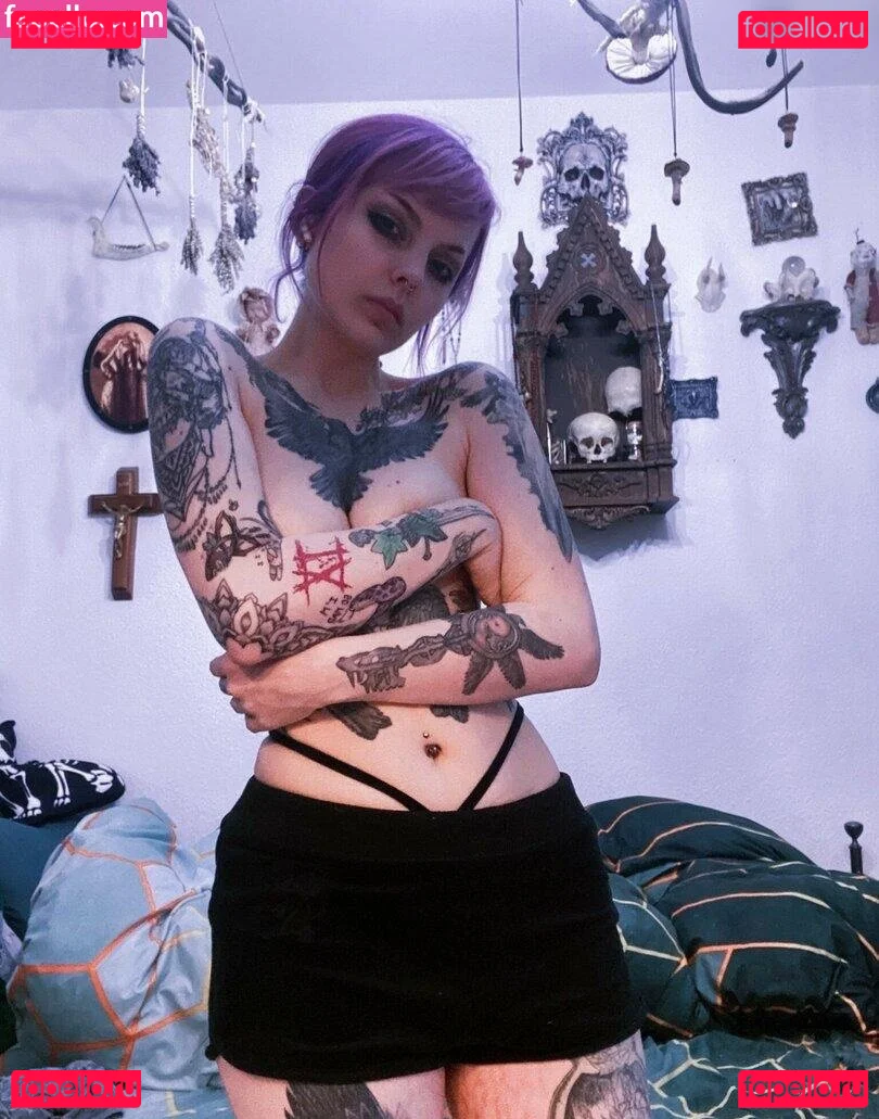 Nimue Faierie Blossom Onlyfans Photo Gallery 