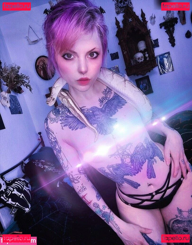 Nimue Faierie Blossom Onlyfans Photo Gallery 