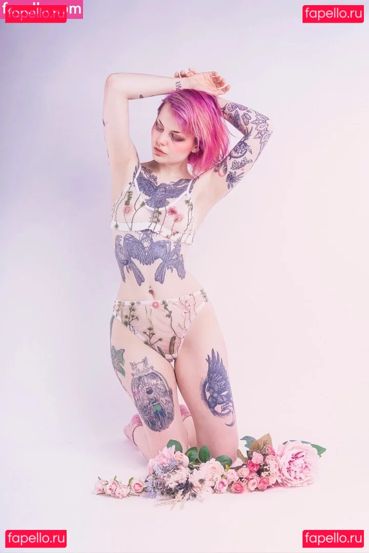 Nimue Faierie Blossom Onlyfans Photo Gallery 