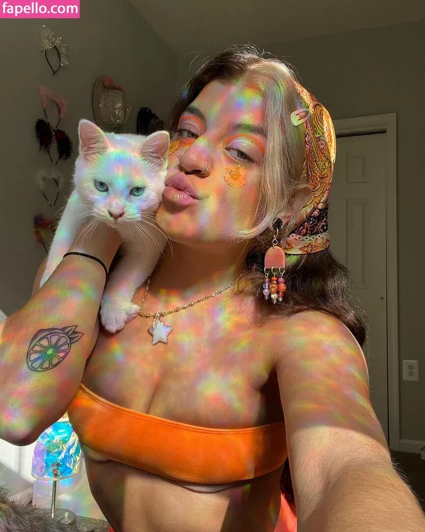 Rave_gab Onlyfans Photo Gallery 