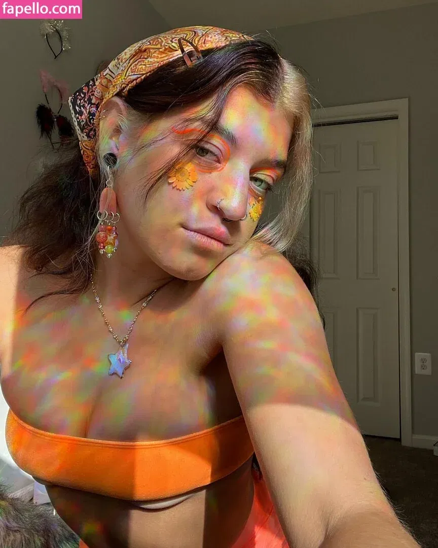 Rave_gab Onlyfans Photo Gallery 