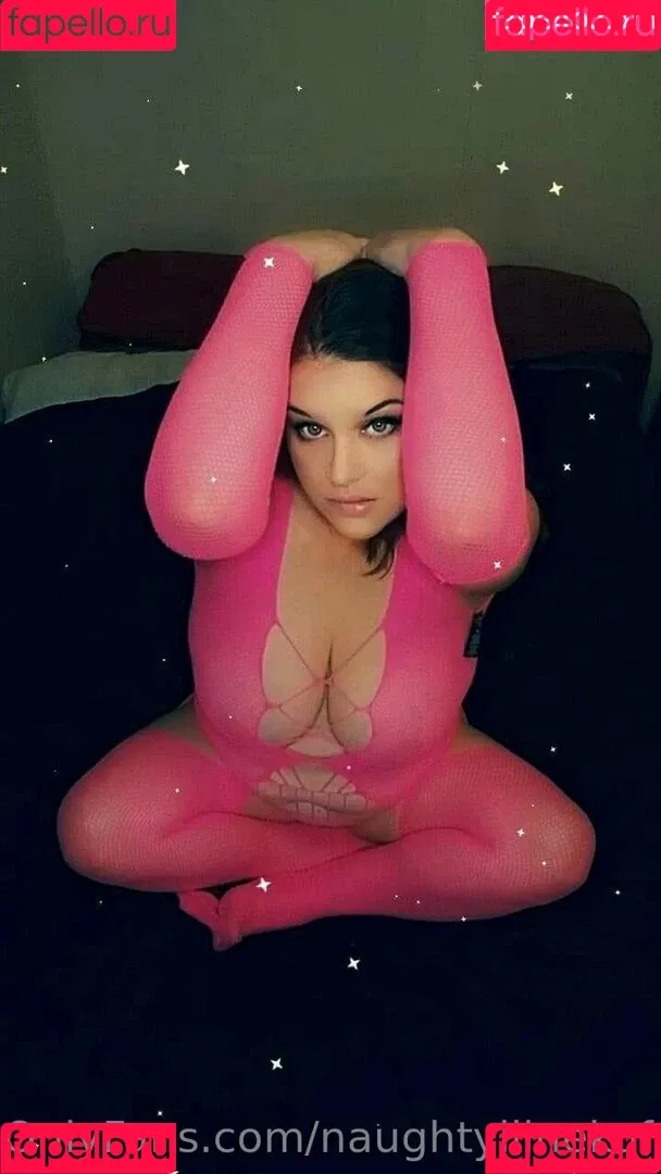 naughtylilnekofree Onlyfans Photo Gallery 