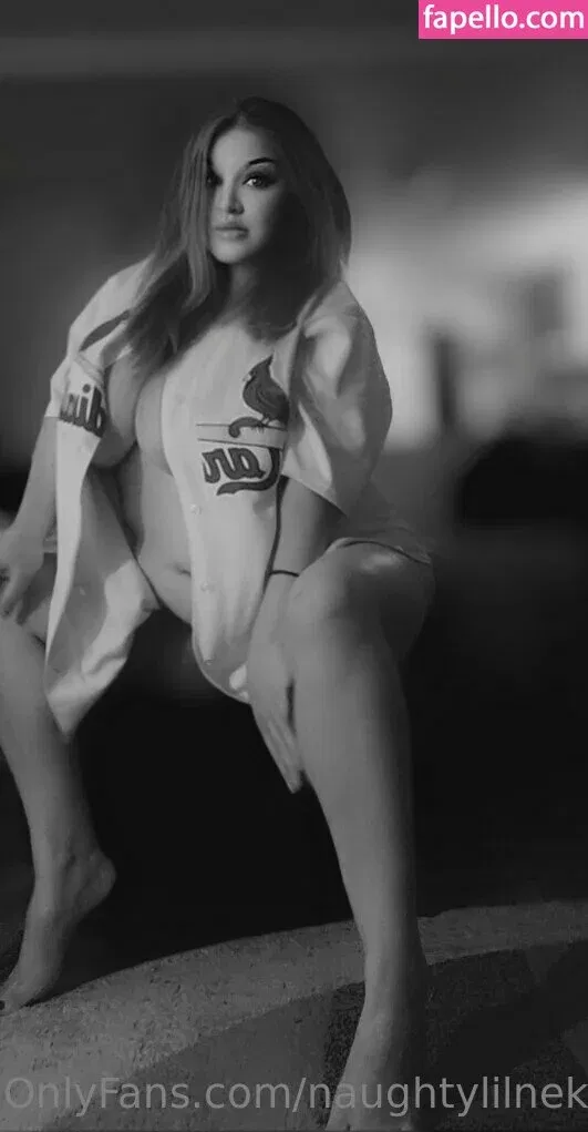 naughtylilnekofree Onlyfans Photo Gallery 