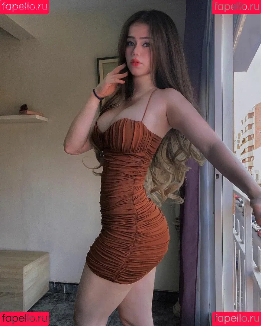 jasmin.reyeshn Onlyfans Photo Gallery 
