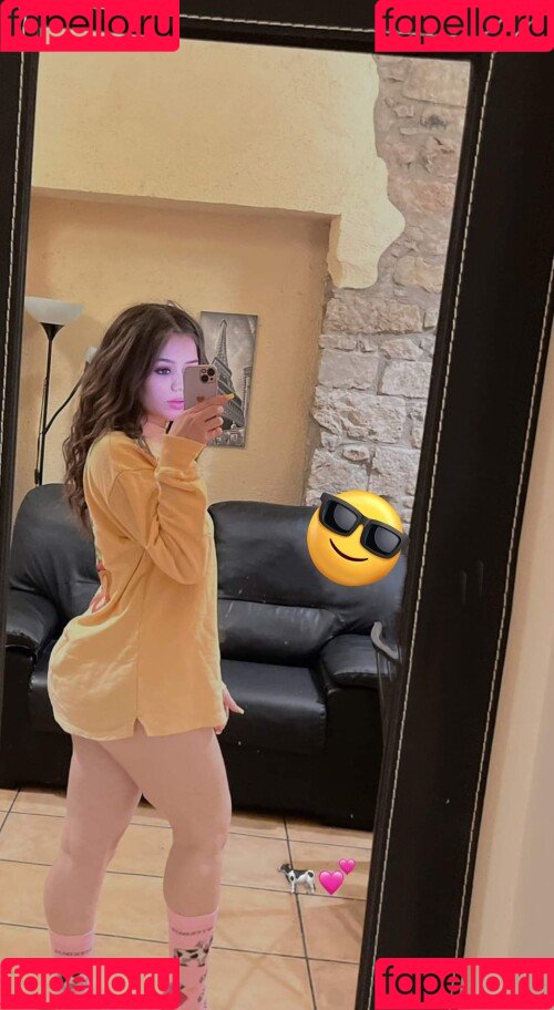 jasmin.reyeshn Onlyfans Photo Gallery 