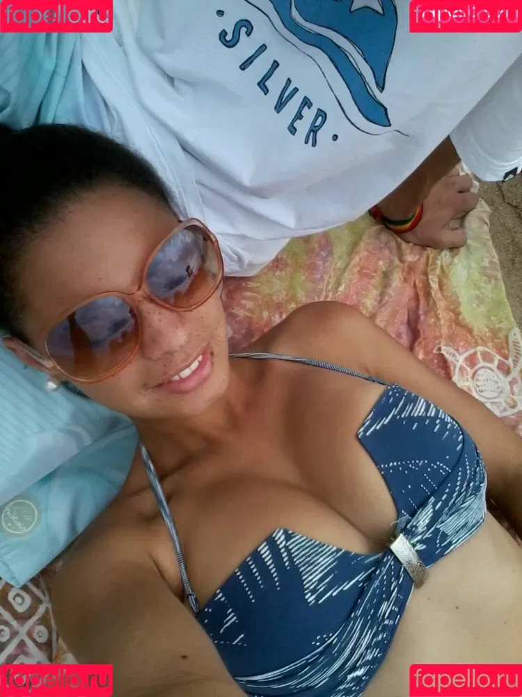 Enteada Onlyfans Photo Gallery 